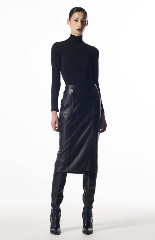 leather pencil skirt