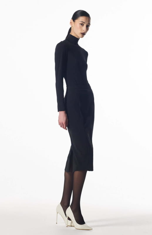 black pencil skirt