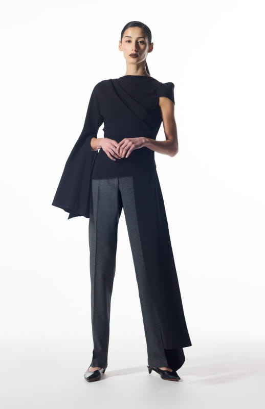 sargon elegant black top with tails and video